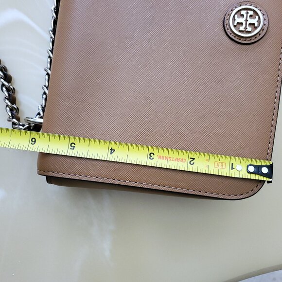 Tory Burch Robinson Tan Saffiano Leather Logo Shoulder Bag Chain Crossbody - Picture 13 of 15